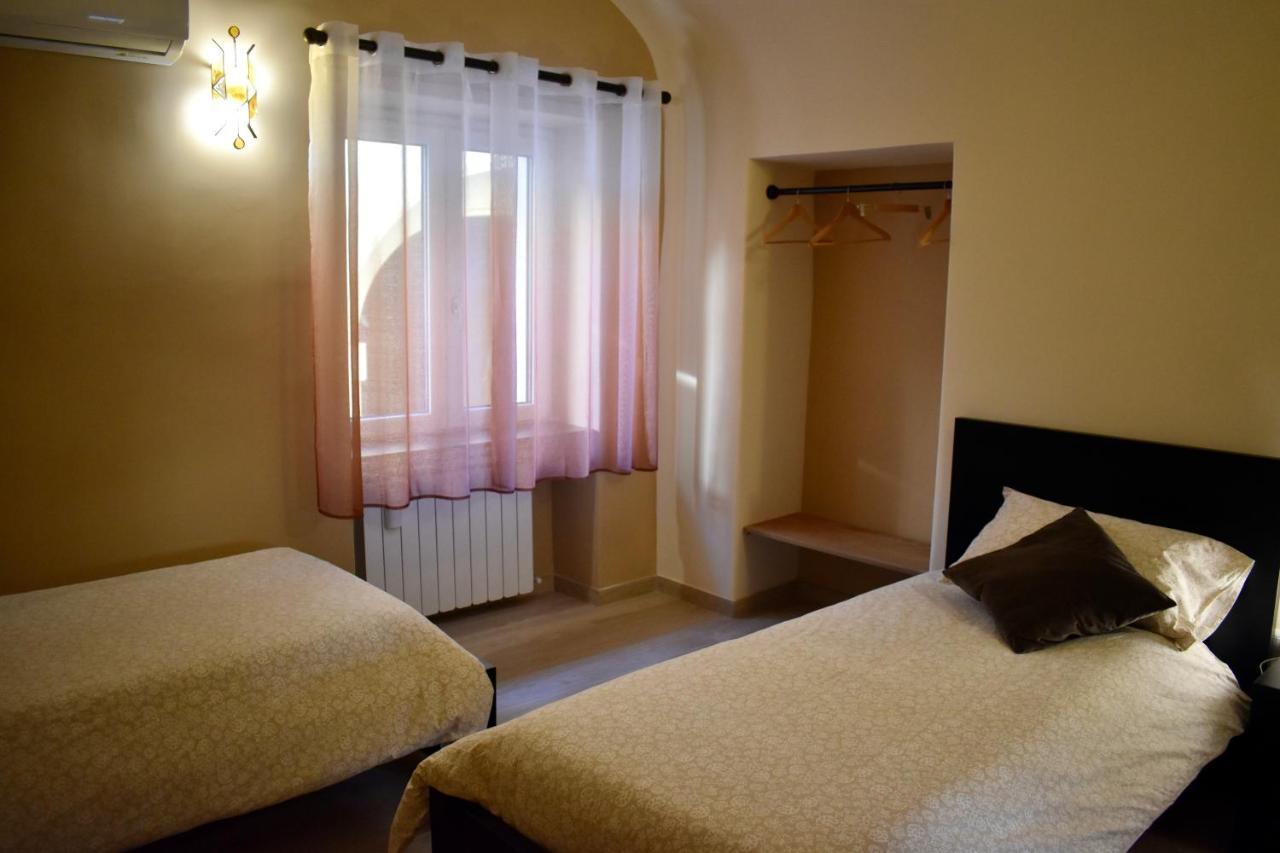 Bed and Breakfast Dimora Normanna Аверса Экстерьер фото
